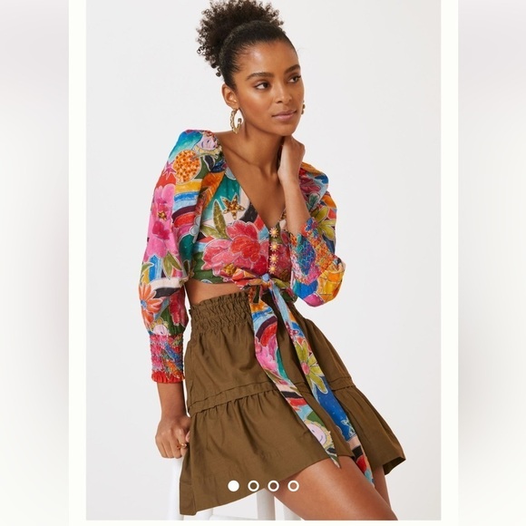 Farm Rio Deep-V Tie-Waist Top NWT Small 🍍🍓🌼🌸🌺 - Picture 1 of 13